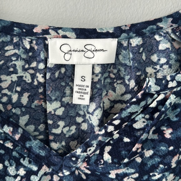 Jessica Simpson Long Sleeve Blouse - Picture 3 of 4